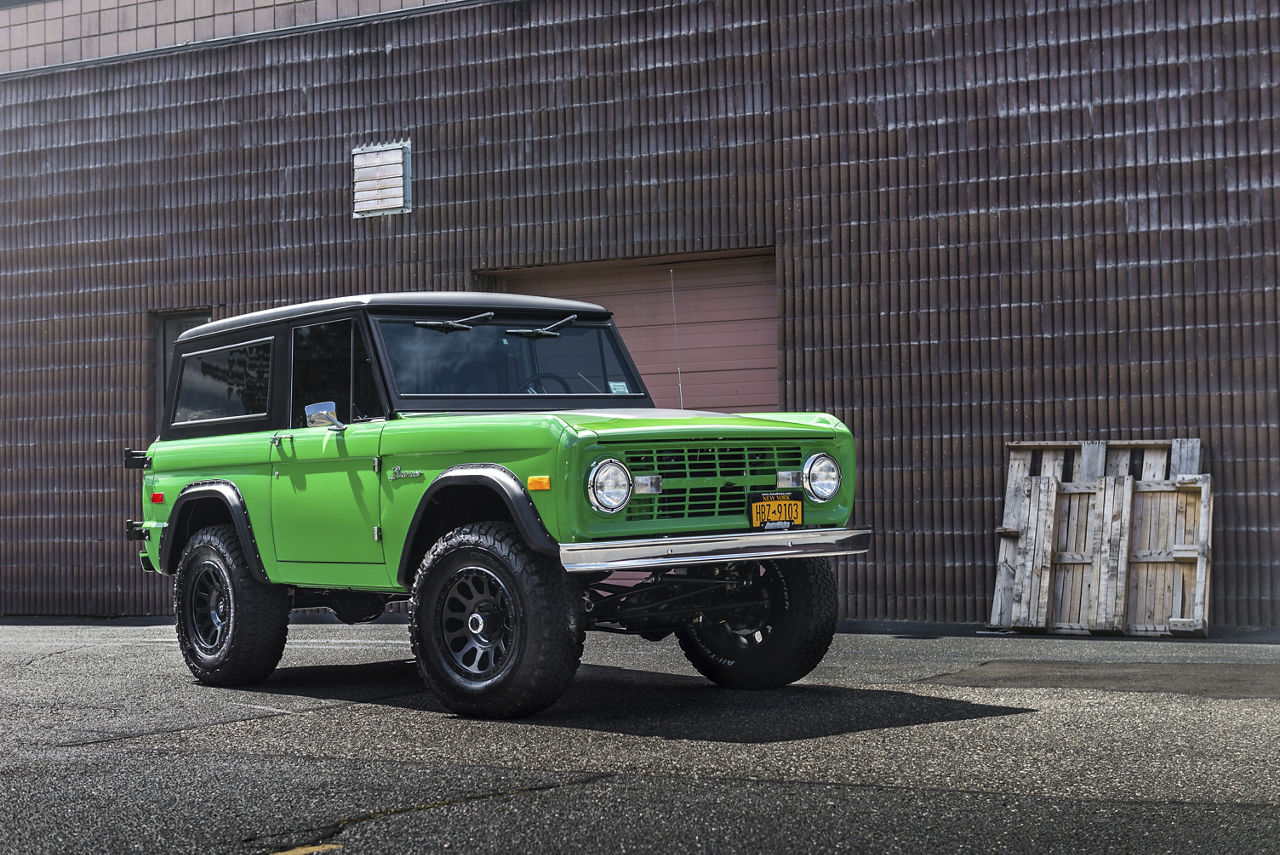 1973 Ford Bronco - Fuel VECTOR - Black | Fuel Off-Road Wheels
